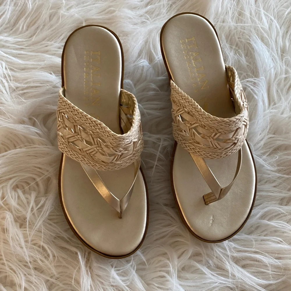 Italian Shoemakers Cream and Brown Wedges - Picture 4 of 16